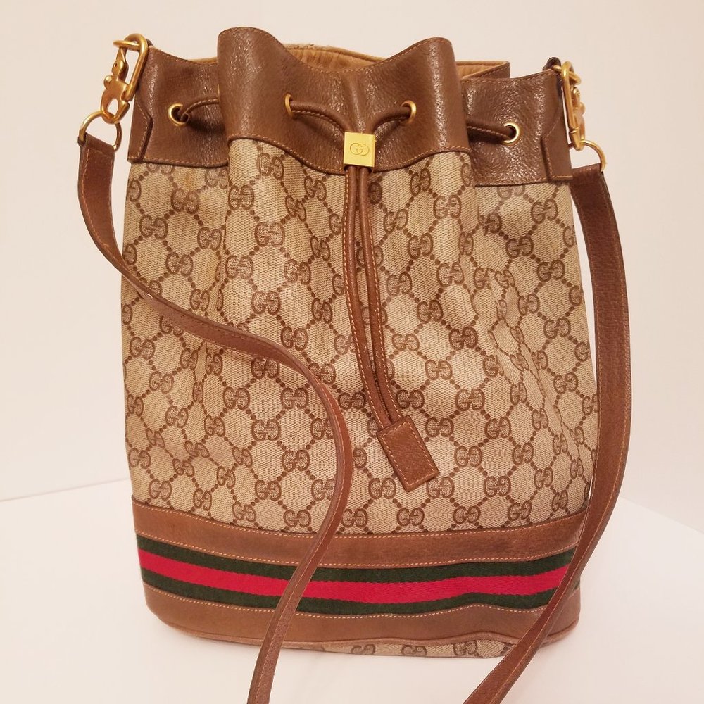 Authentic Gucci GG Vintage Drawstring Bucket